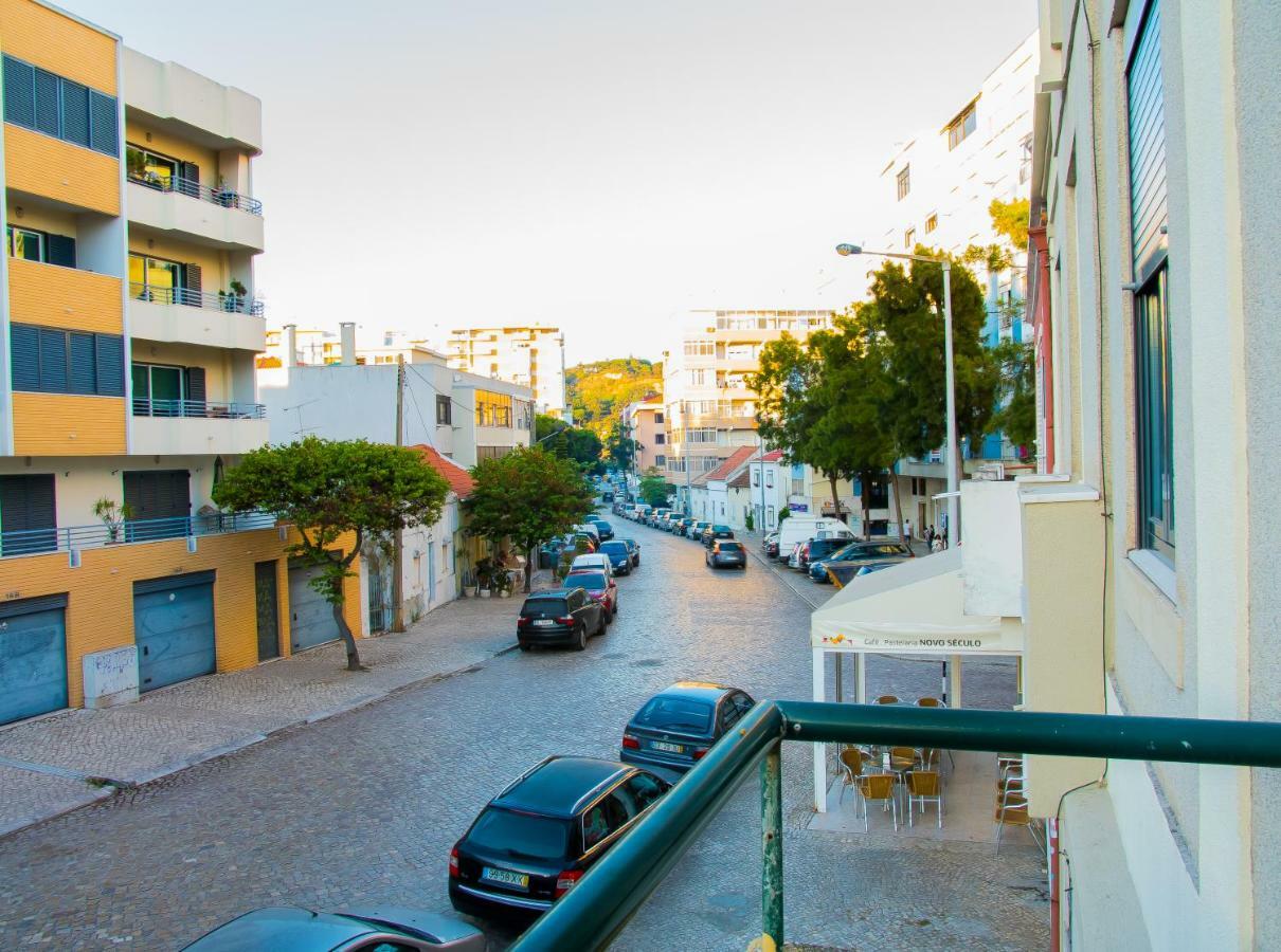 Sónia's Costa da Caparica apartment Exterior foto